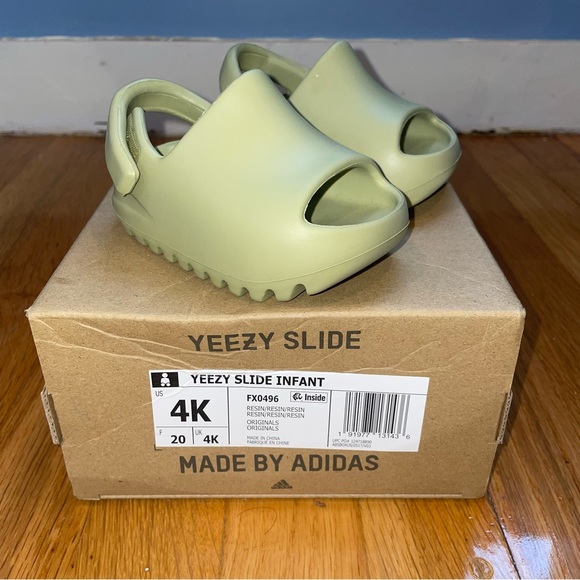 Yeezy Other - Yeezy slides infant 4K NWT in resin